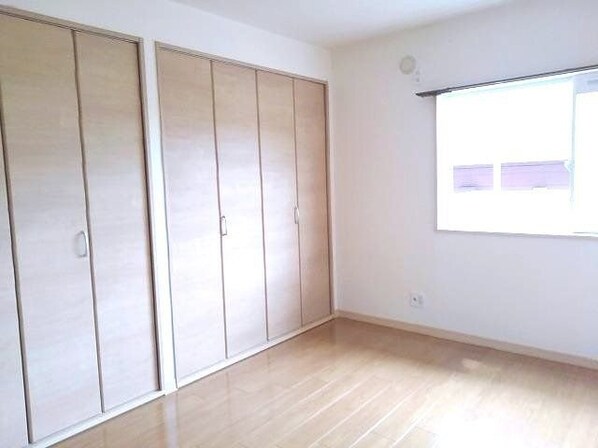 サンヒルズBの物件内観写真